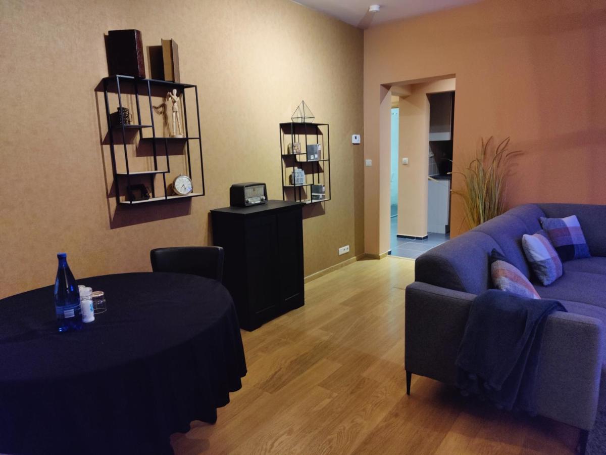 B&B Leopold & Appartementen ซินท์-ทราวเดิน ภายนอก รูปภาพ