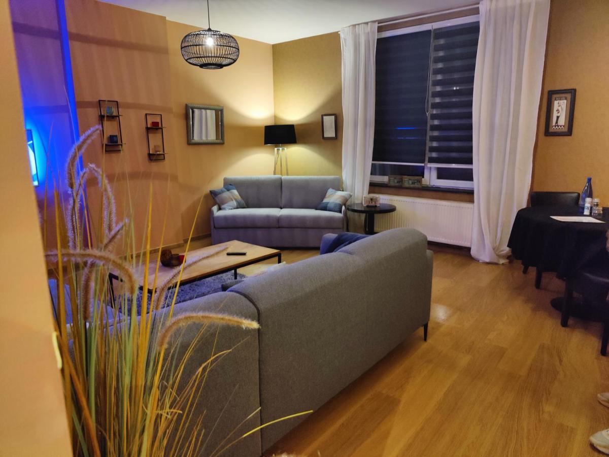 B&B Leopold & Appartementen ซินท์-ทราวเดิน ภายนอก รูปภาพ