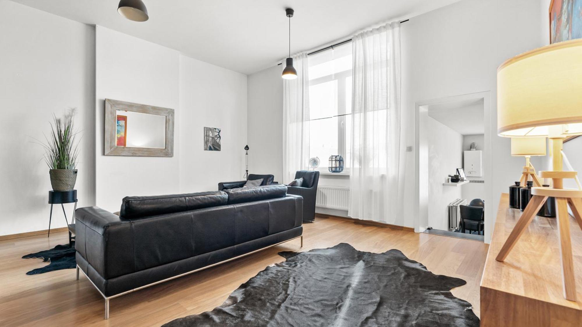 B&B Leopold & Appartementen ซินท์-ทราวเดิน ภายนอก รูปภาพ
