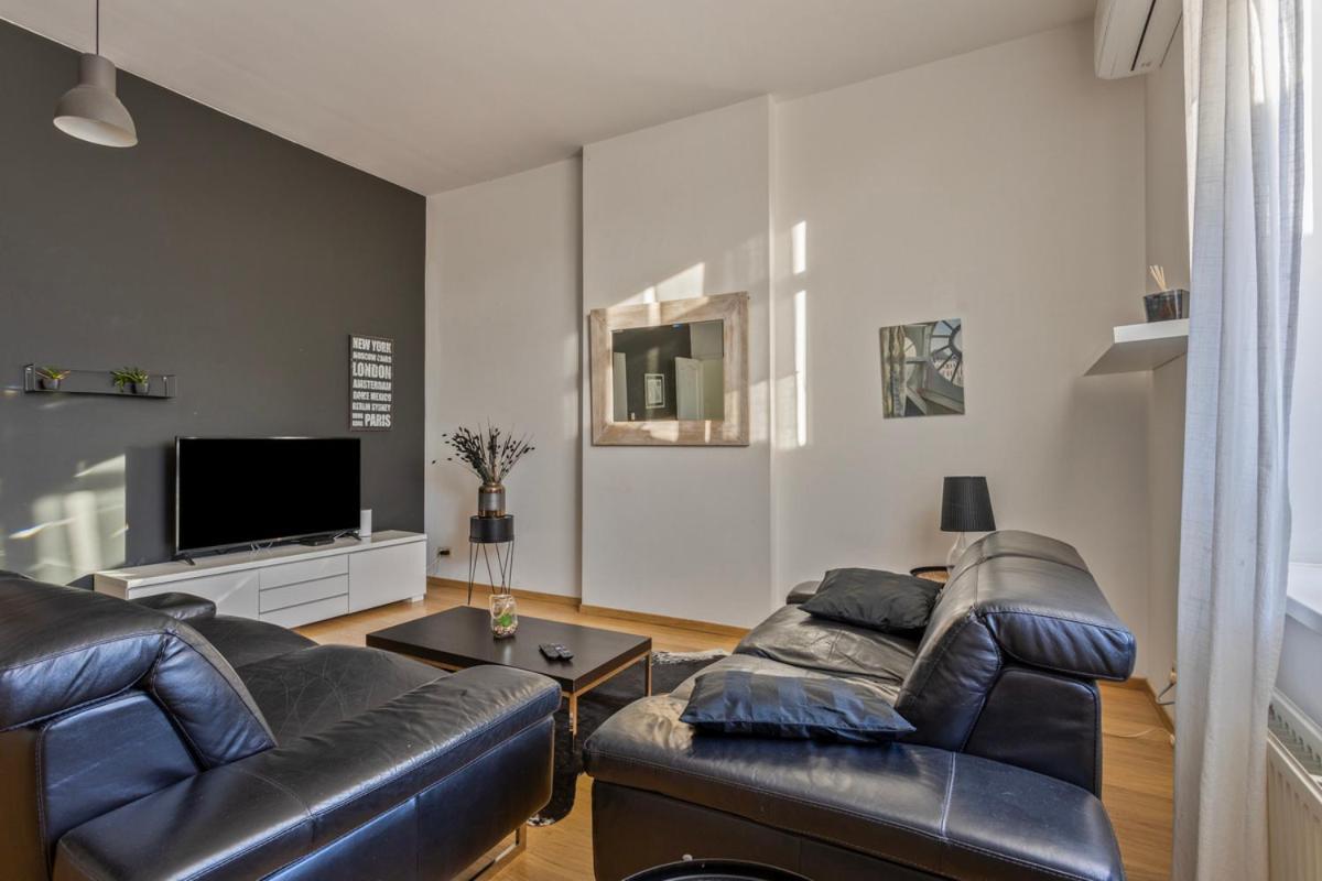 B&B Leopold & Appartementen ซินท์-ทราวเดิน ภายนอก รูปภาพ
